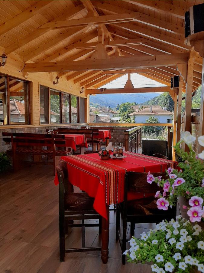 Kovacha Guest House Raduil Ngoại thất bức ảnh