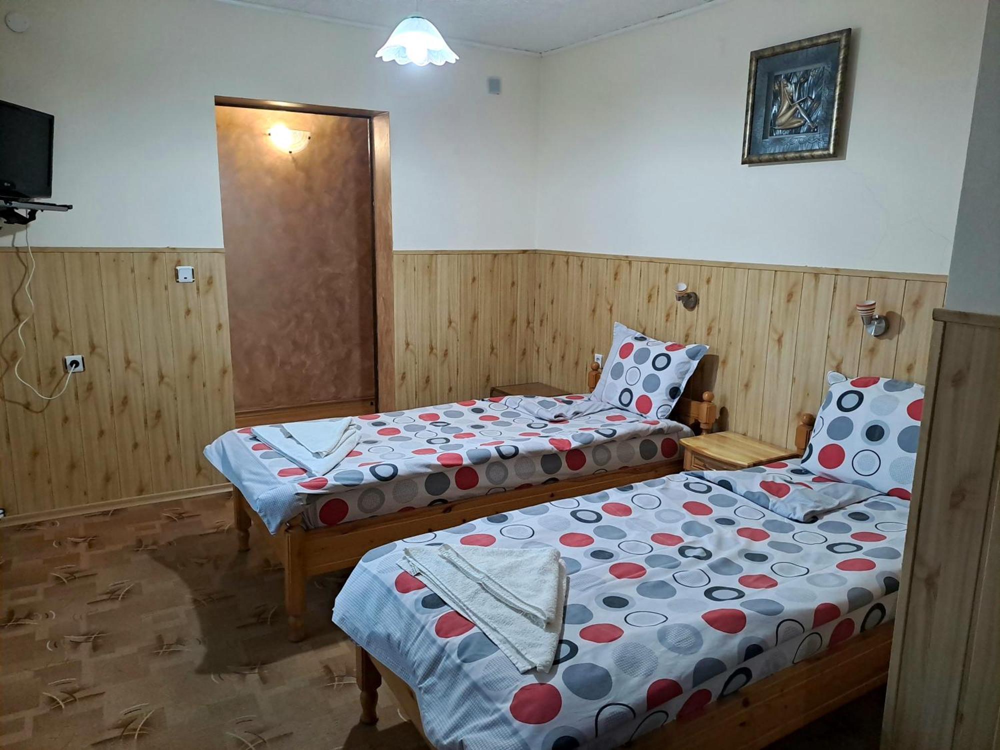Kovacha Guest House Raduil Ngoại thất bức ảnh